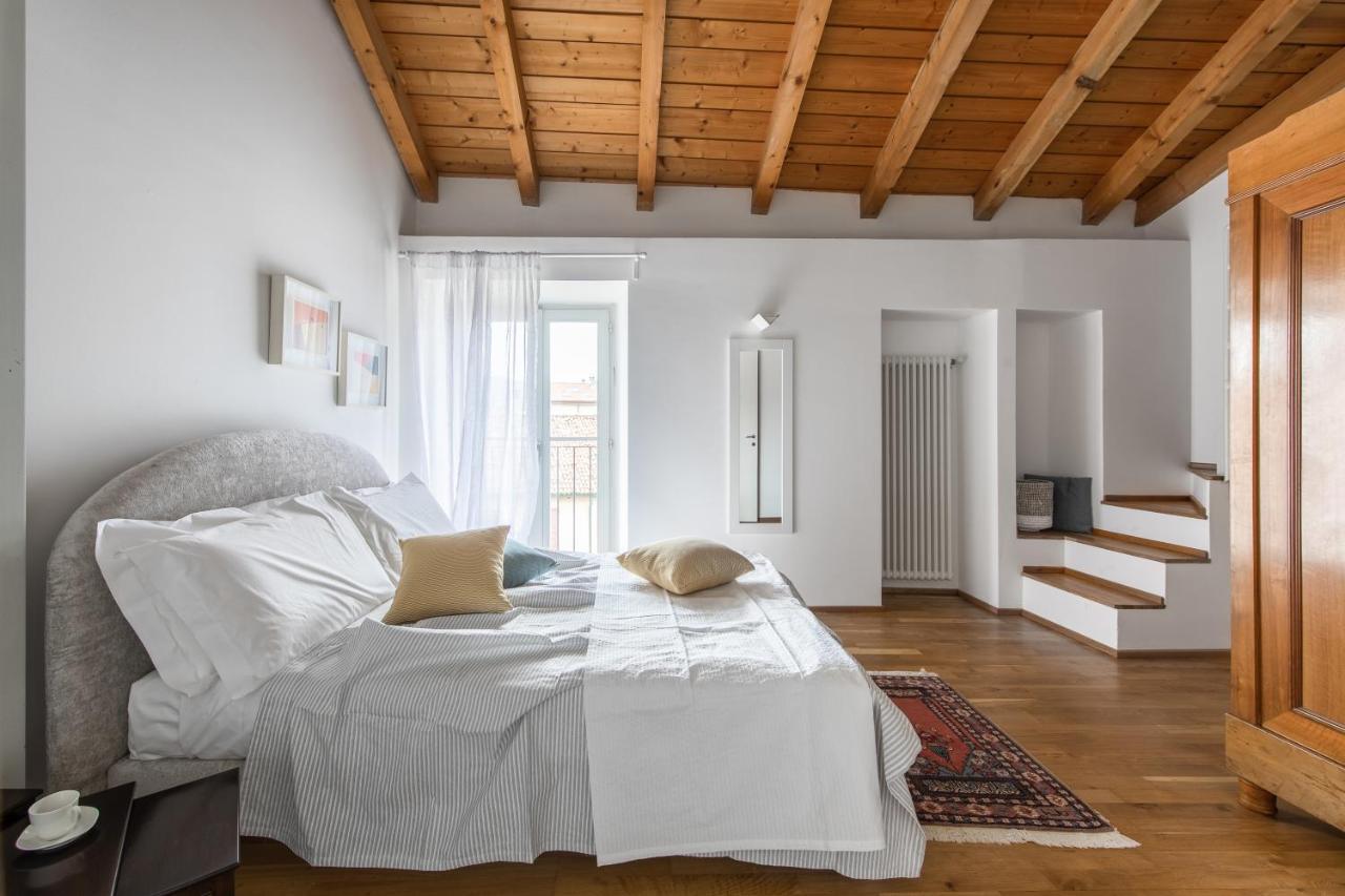 A Casa Nuccia Mansarda By Holiday Solutions Όπως Εξωτερικό φωτογραφία